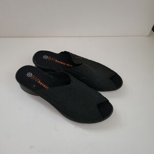NEW bernie mev. Black Woven Mules